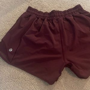 Lululemon Hotty Hot 4 Inch Burgundy Shorts Size 6